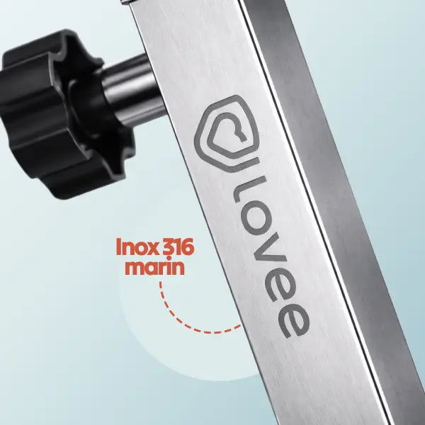 Aquabike frame in marine-grade 316 stainless steel, highly resistant to corrosion